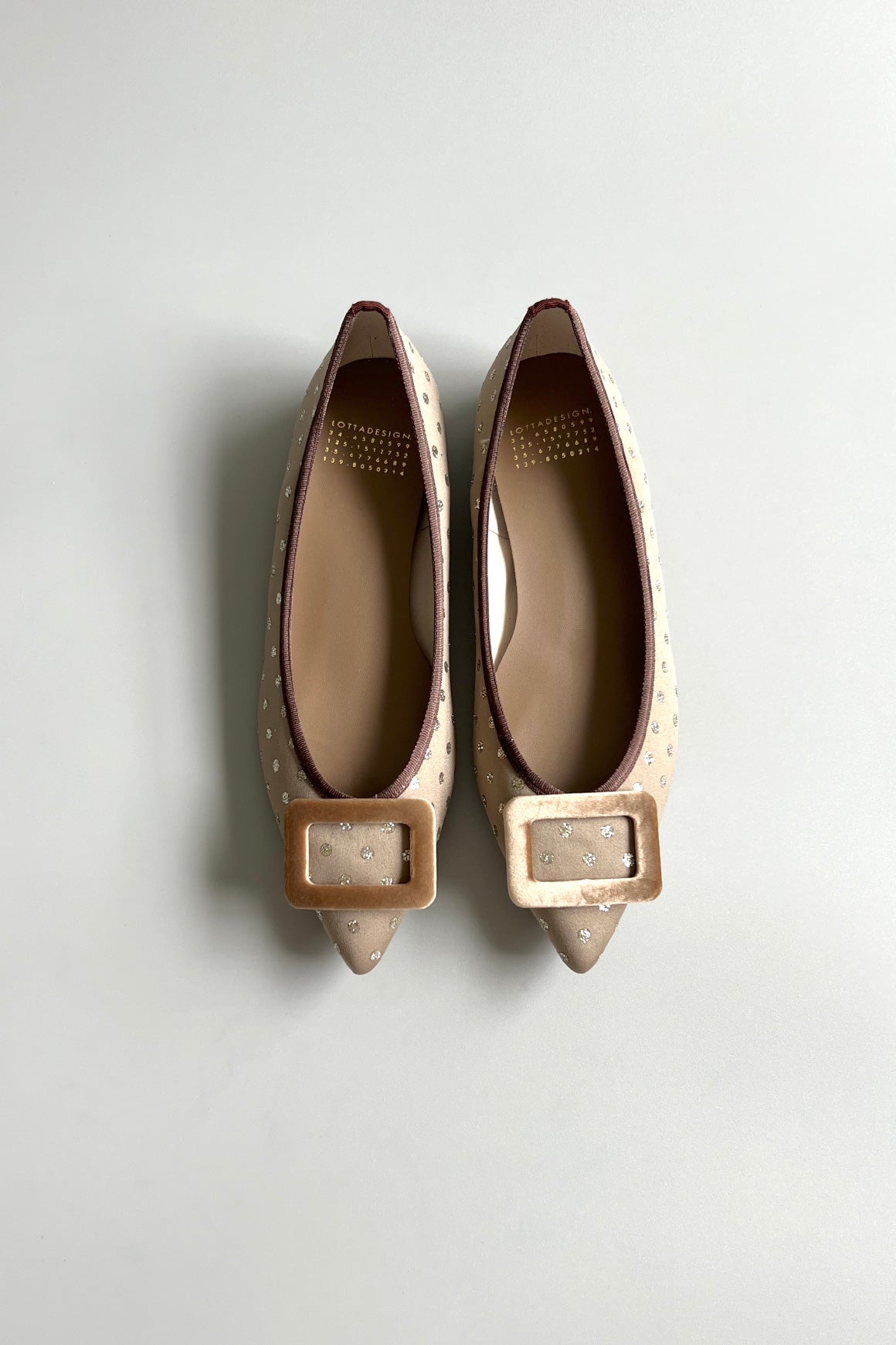 ロッタです♪ ロッタデザイン ポインテッドフラットバレエ made in japan｜LOTTADESIGN.