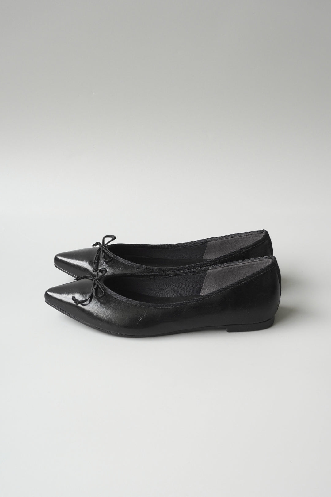 【CLOUDY】Ribbon Ballet Pointed All-Weather Flats (Made-to-Order)