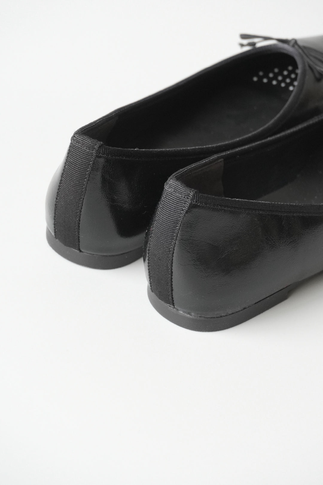 【CLOUDY】Ribbon Ballet Pointed All-Weather Flats (Made-to-Order)