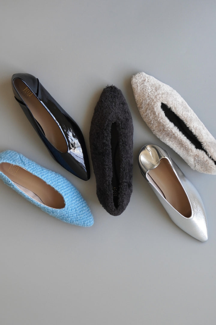 【ELINE】Vカットフラット　（受注商品）