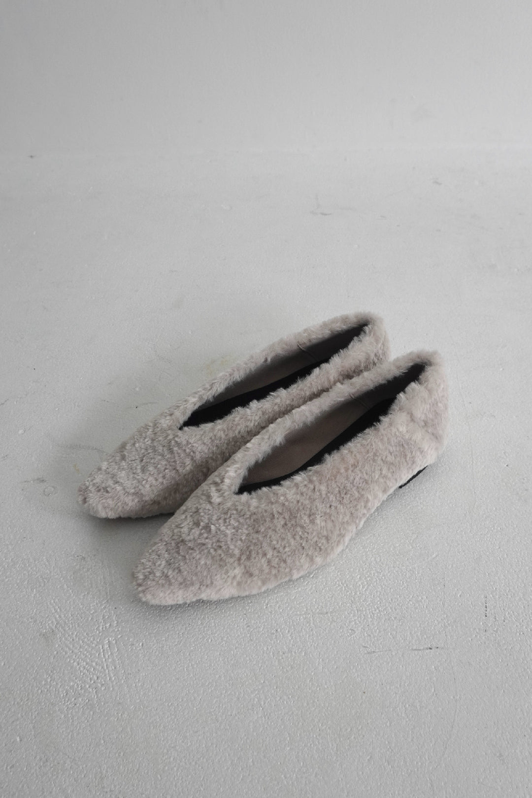 【ELINE】Vカットフラット　（受注商品）