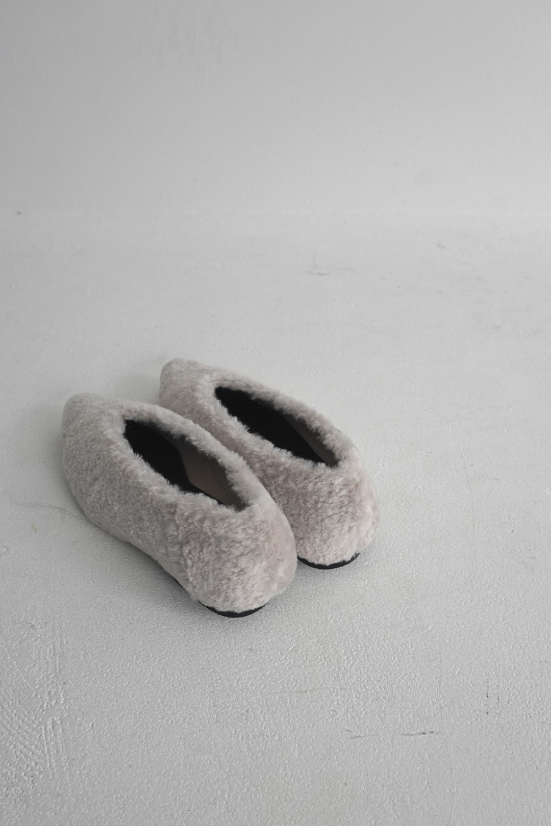 【ELINE】Vカットフラット　（受注商品）