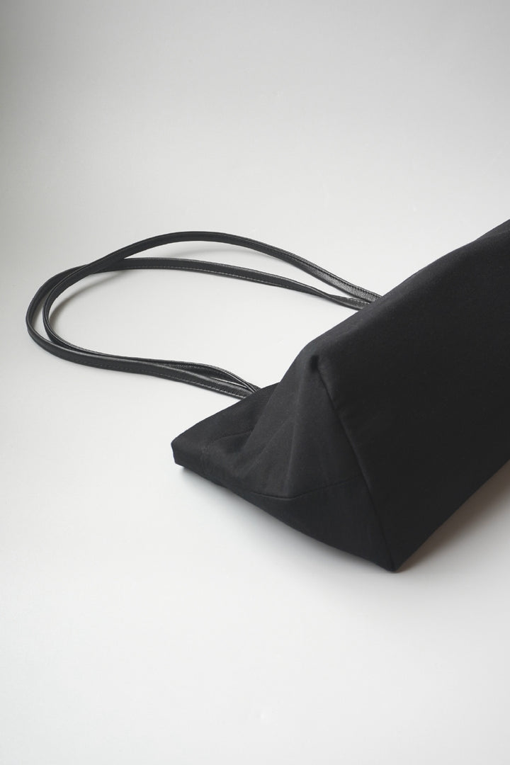 Horizontal Shoulder Tote