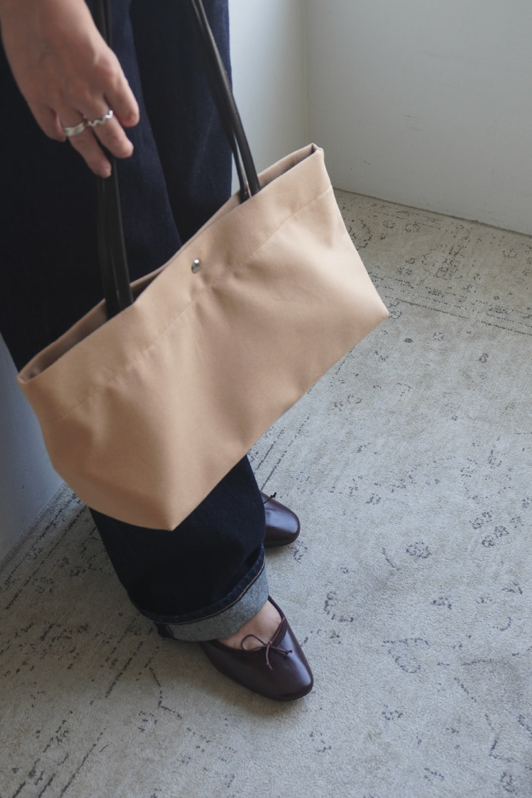 Horizontal Shoulder Tote