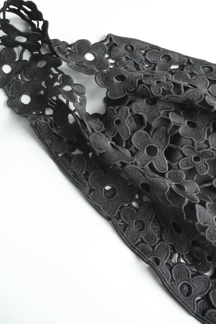 Lacy shoulder bag
