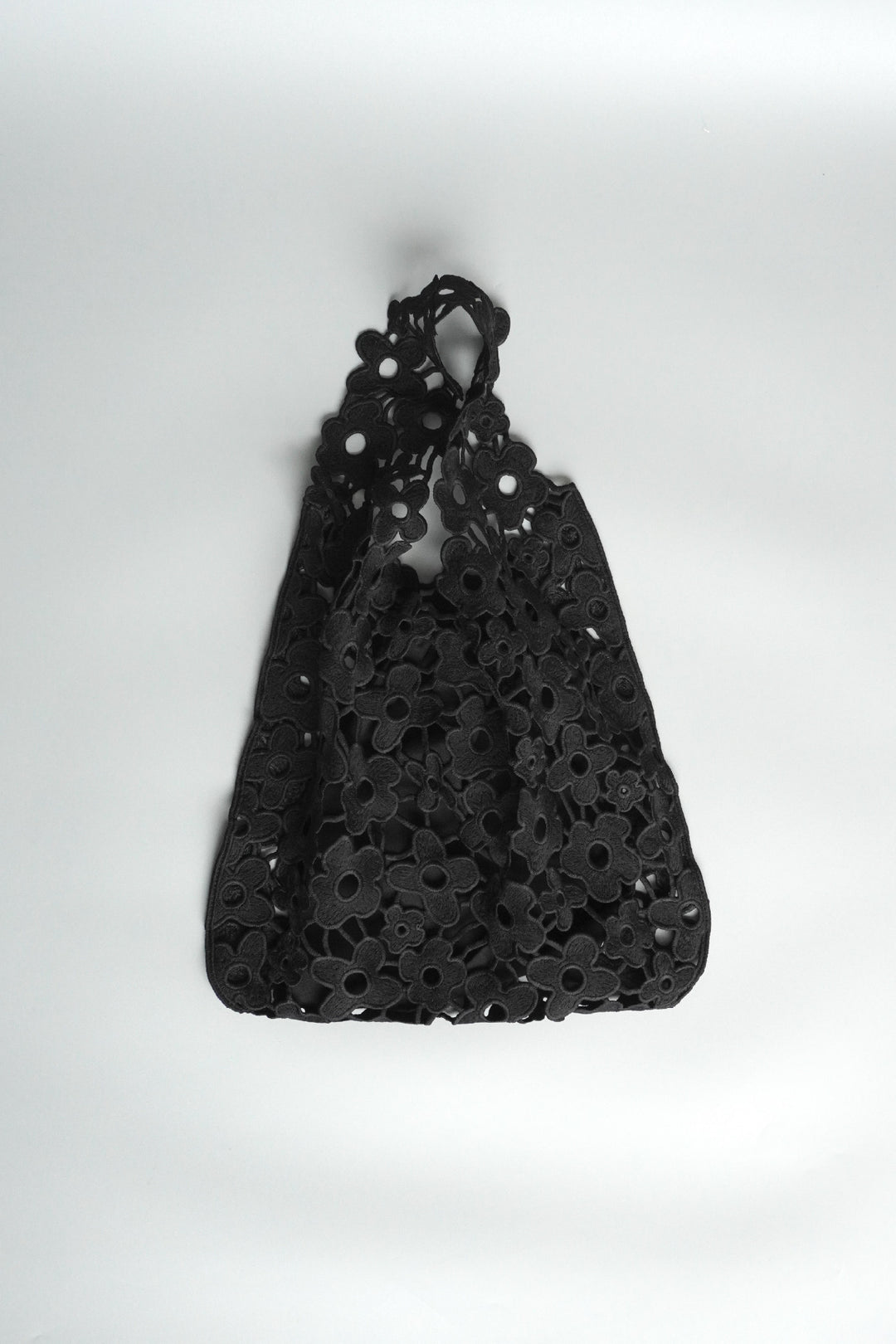 Lacy shoulder bag