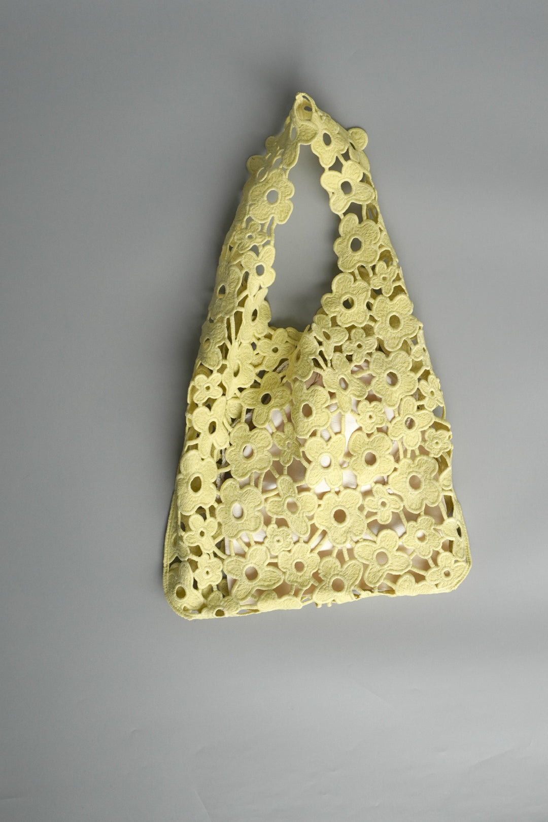 Lacy shoulder bag