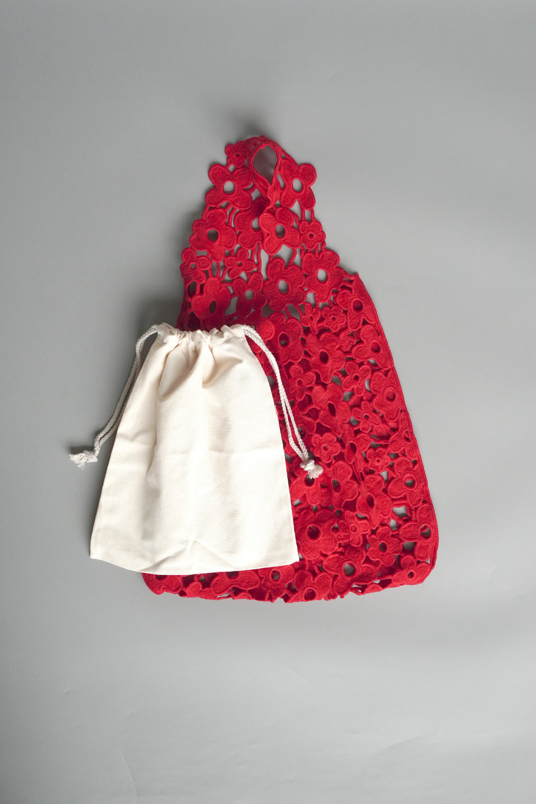 Lacy shoulder bag