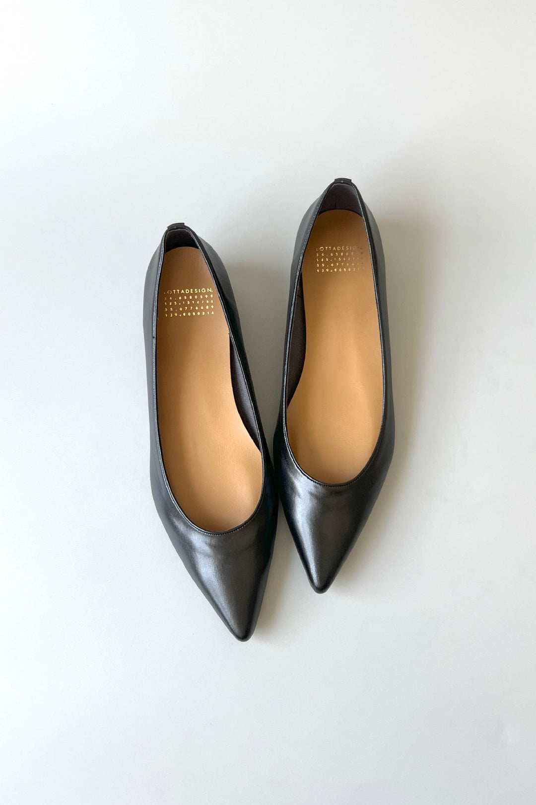 ロッタデザイン フラットパンプス ポインテッドトゥ made in