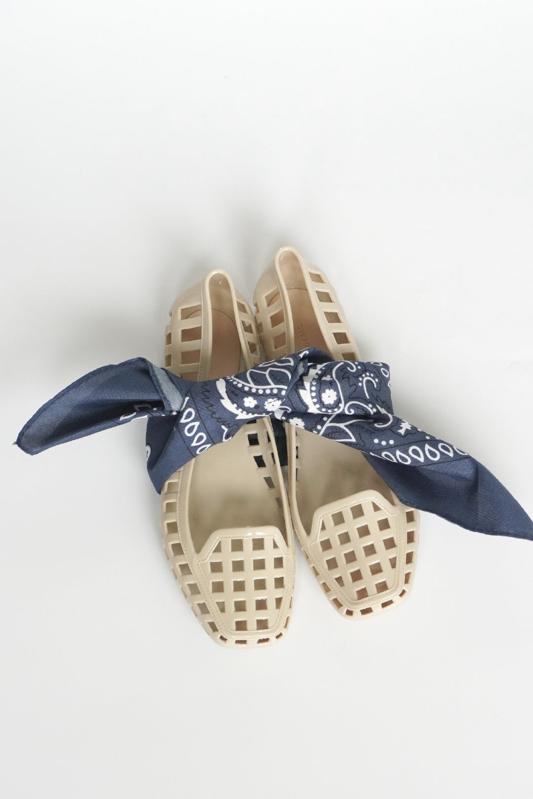 PVC SHOES｜ LOTTADESIGN.
