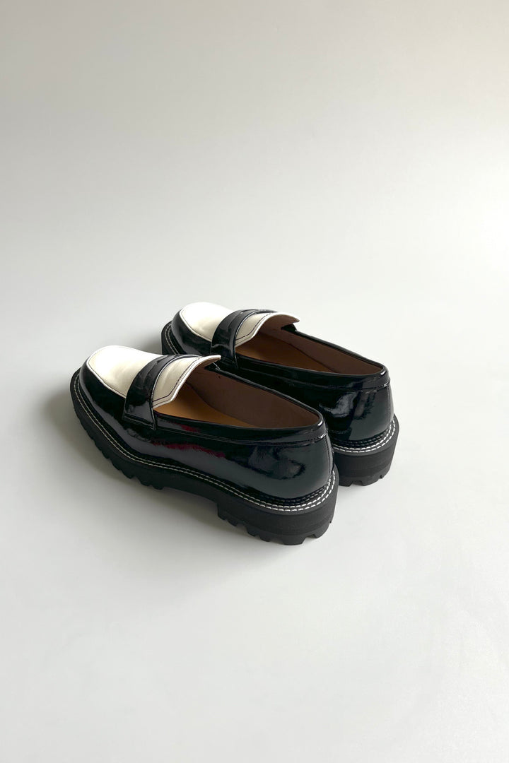 新品　箱入り　LOTTA ロッタデザイン　トラックソール　エナメル　ローファー OTloafer_BL_09-80_ded53feb-