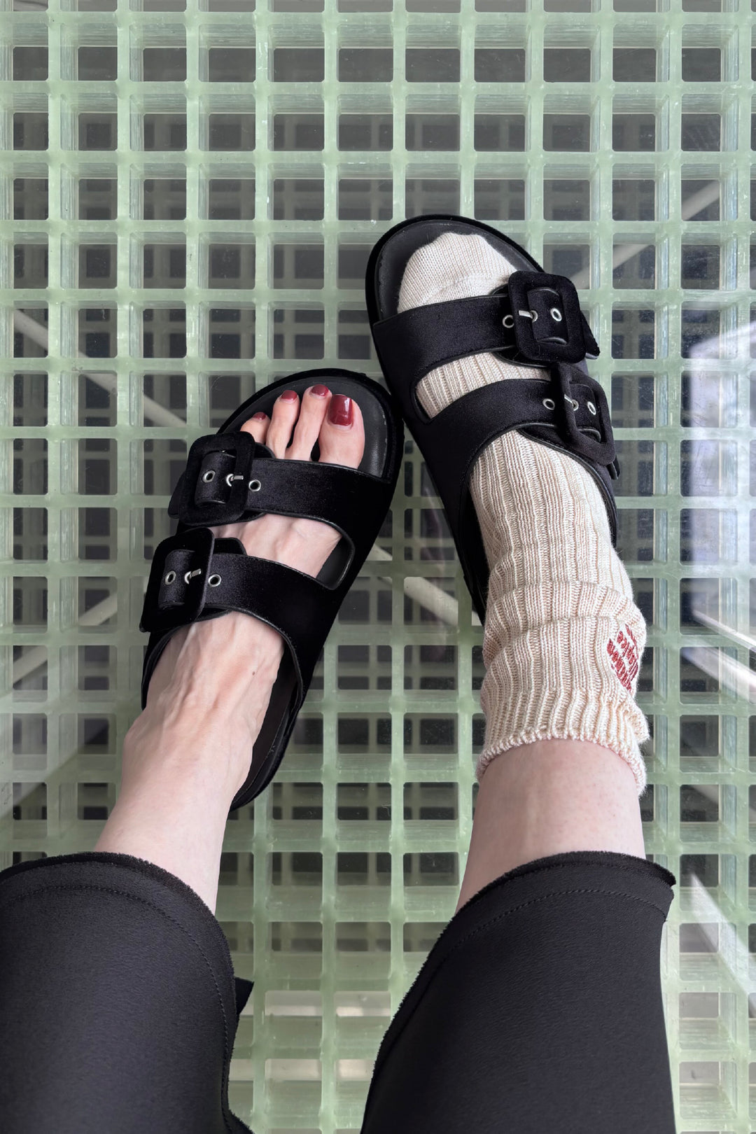 サンダル・ミュール Nensi Dojaka FW23 Slingback ruffles (ND23FWSC41040A BLACK) Sweetie Slingback – Chinese Laundry